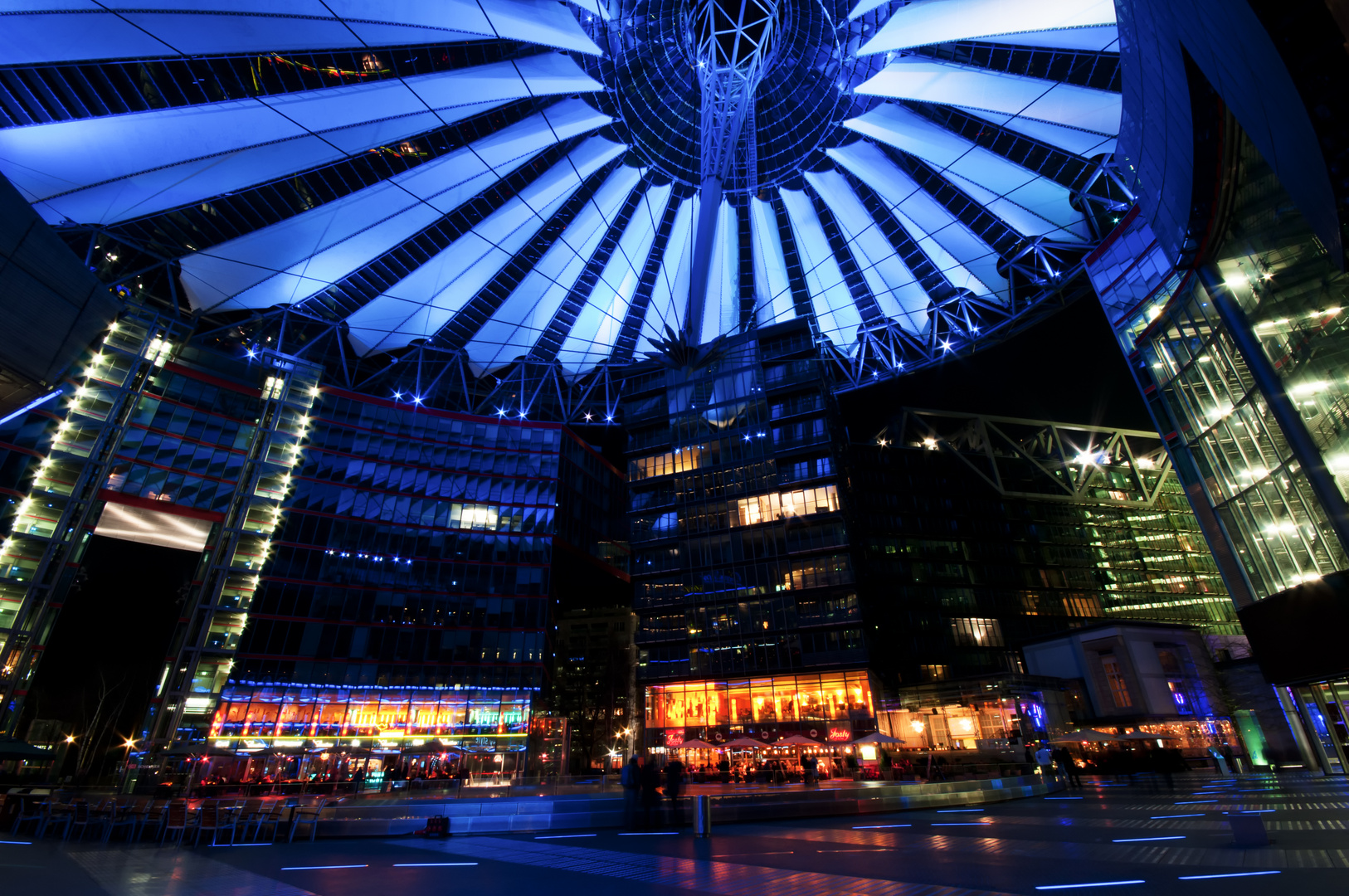 Berlin, Sony Center FB5