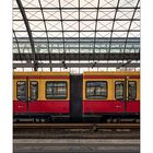 Berlin-Spandau " Bahnhofsimpressionen..."