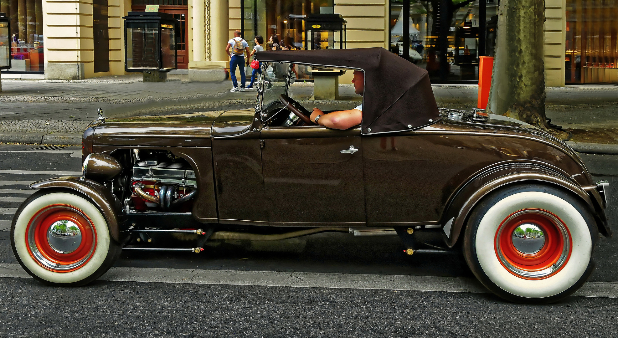 BERLIN Stadtrundfahrt im Hot Rod Cabriolet