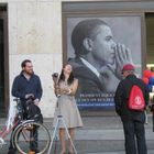 Berlin Strassenszene 2009 Obama-Plakat