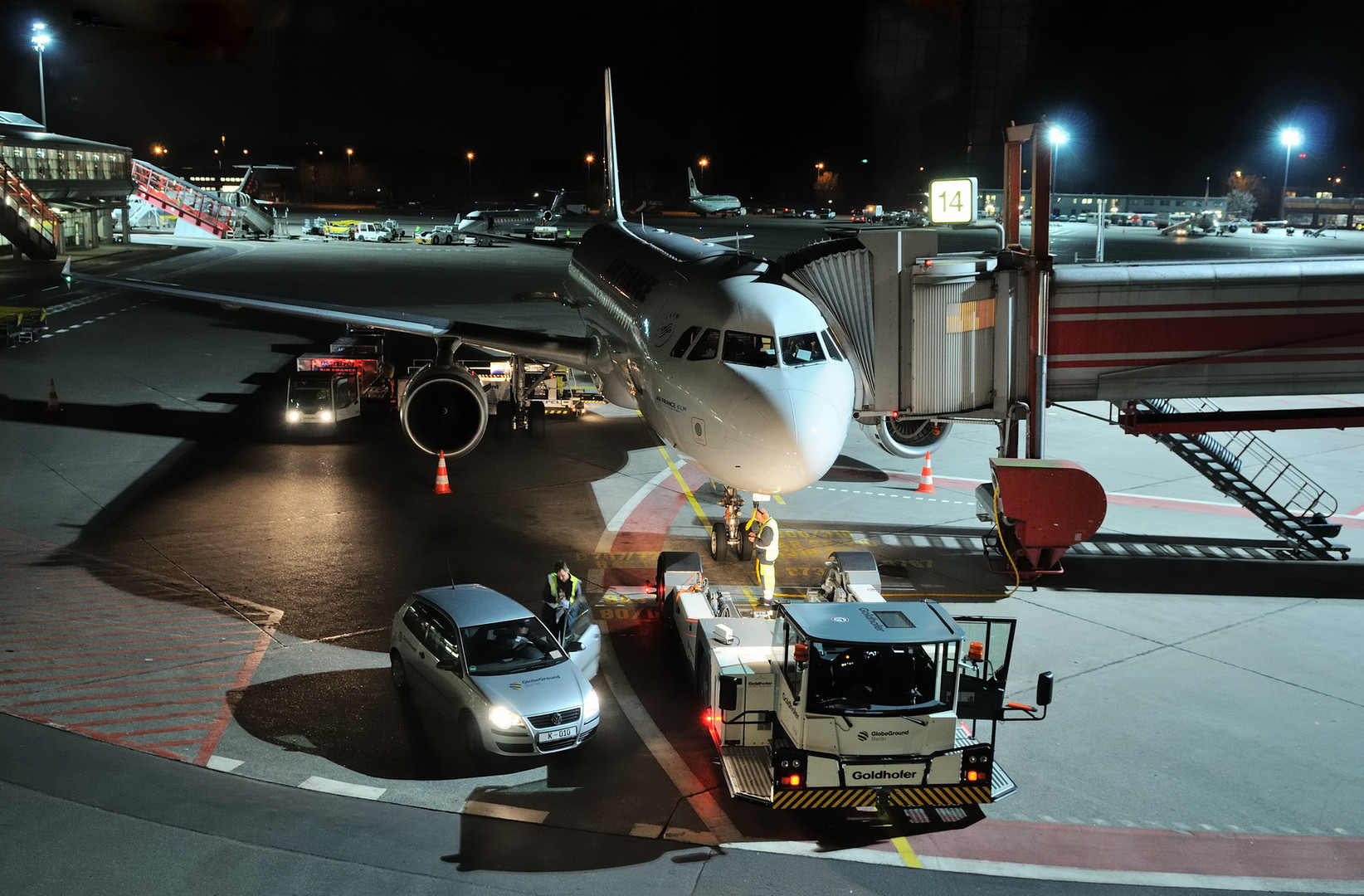 Berlin Tegel Intl. Airport (TXL) 1