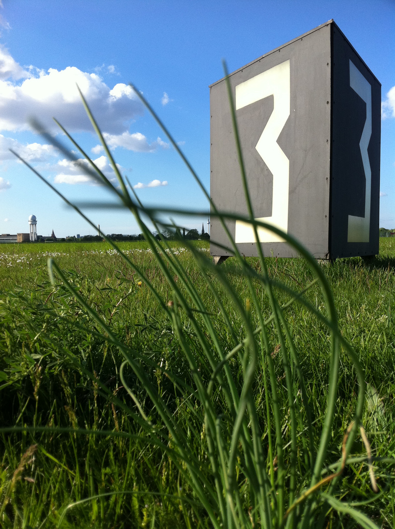 Berlin Tempelhof Abendstimmung