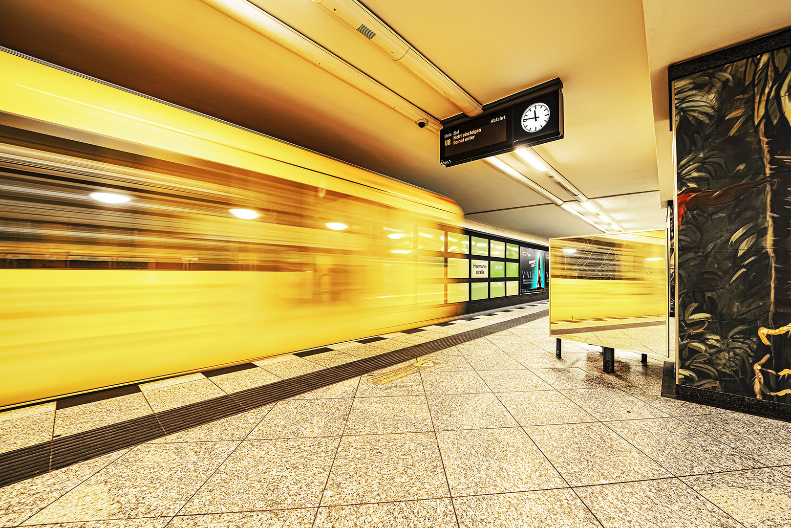 Berlin U-Bahn Hermannstraße