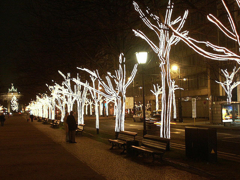 Berlin, Unter den Linden in der Vorweihnachtszeit