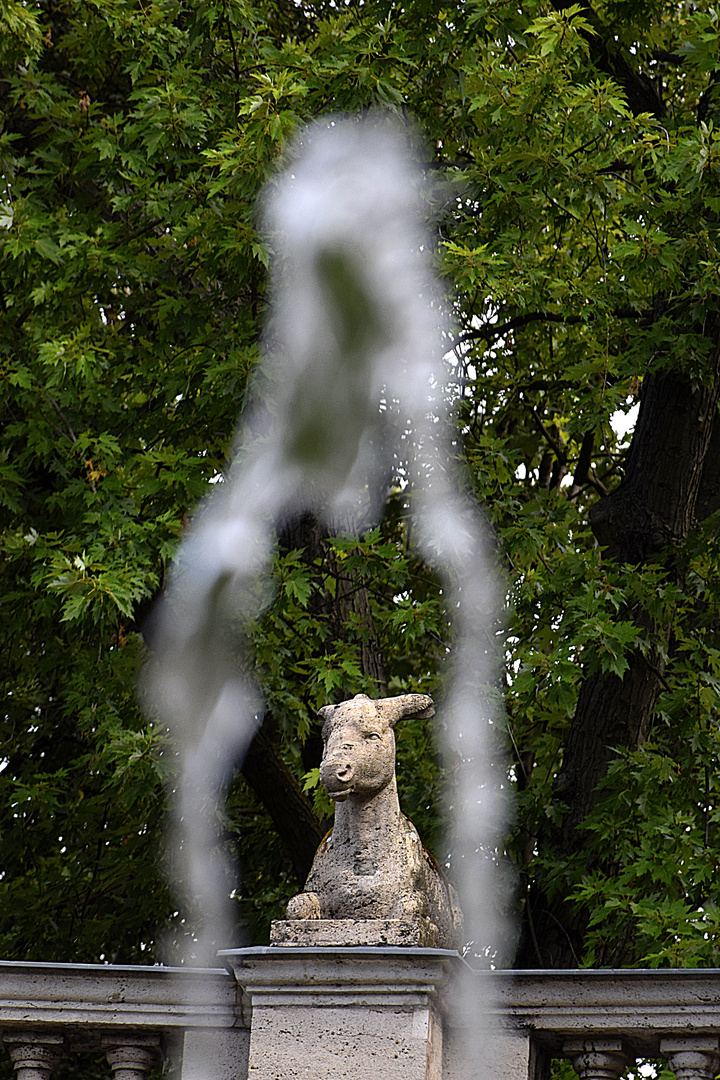 Berlin - Wasser - Skulptur