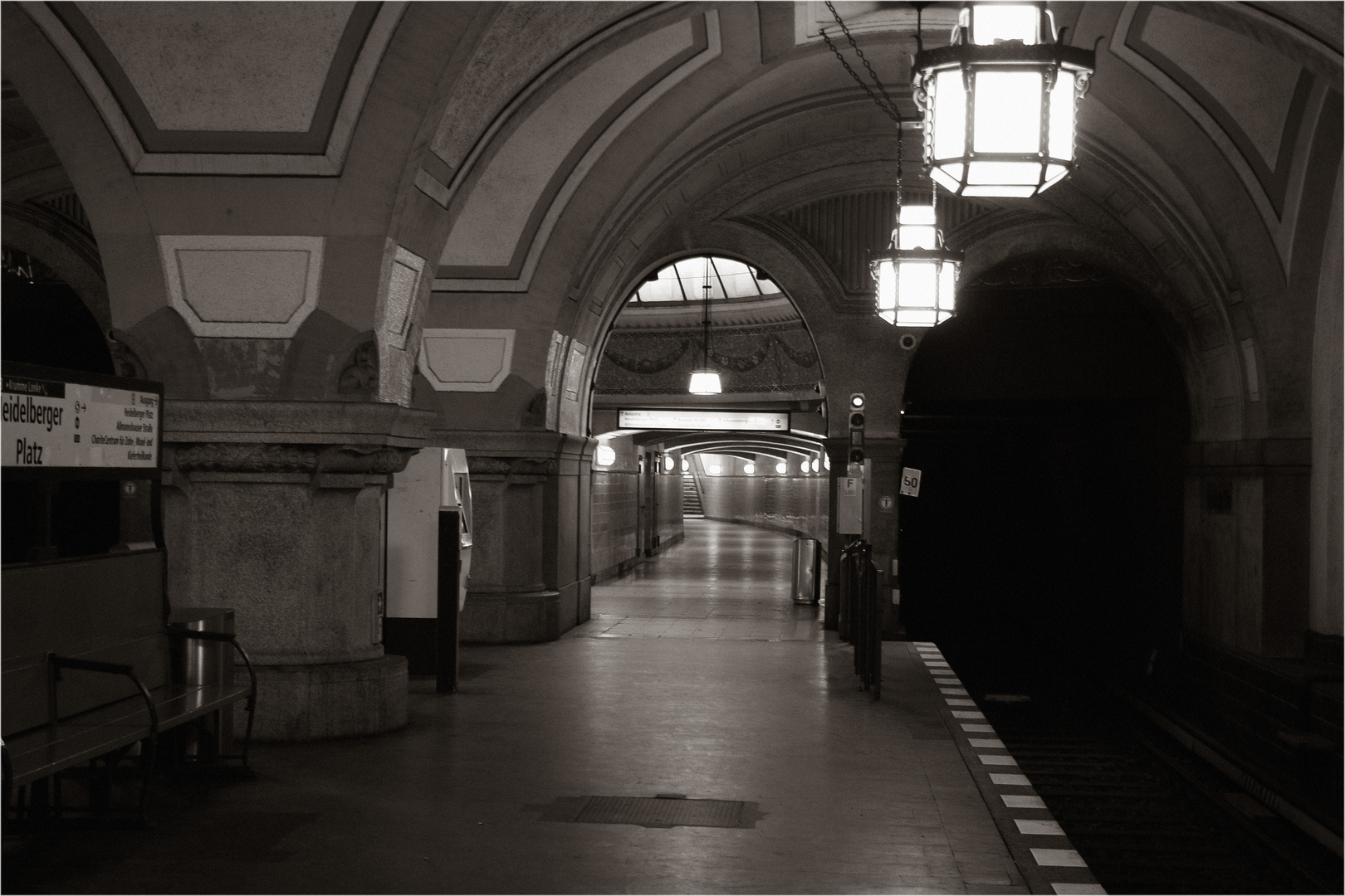 Berlin-Wilmersdorf - Bahnhof Heidelberger Platz 2024