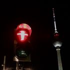 Berliner Ampelmännchen in der Nacht