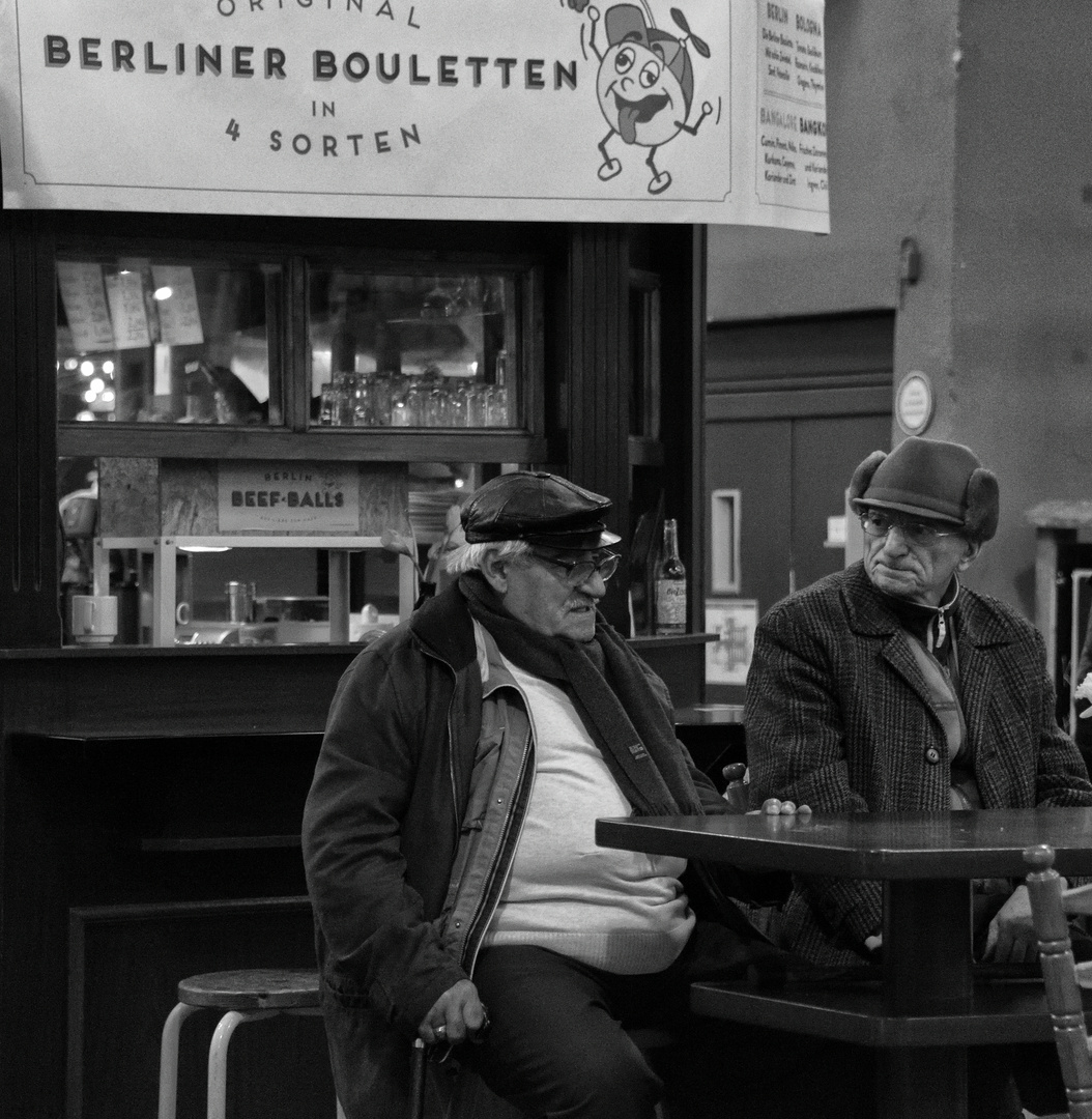 Berliner Bouletten Foto &amp; Bild | erwachsene menschen, menschen in der ...