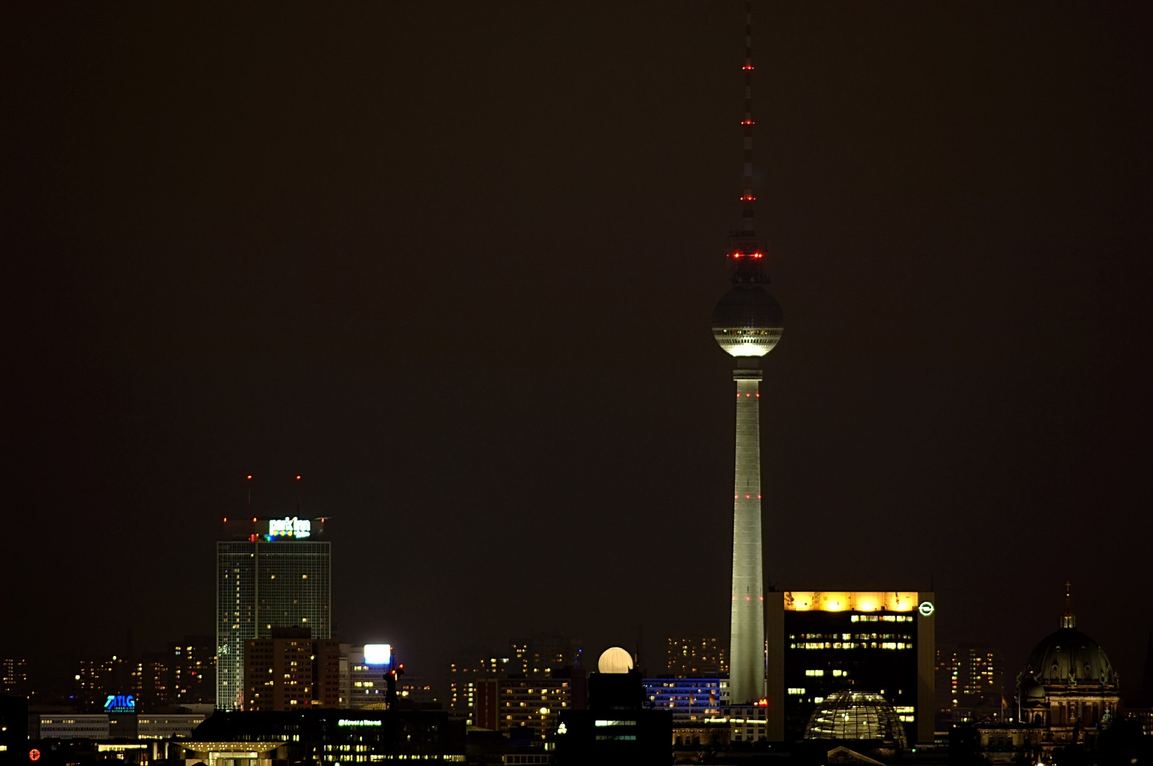 Berliner City bei Nacht