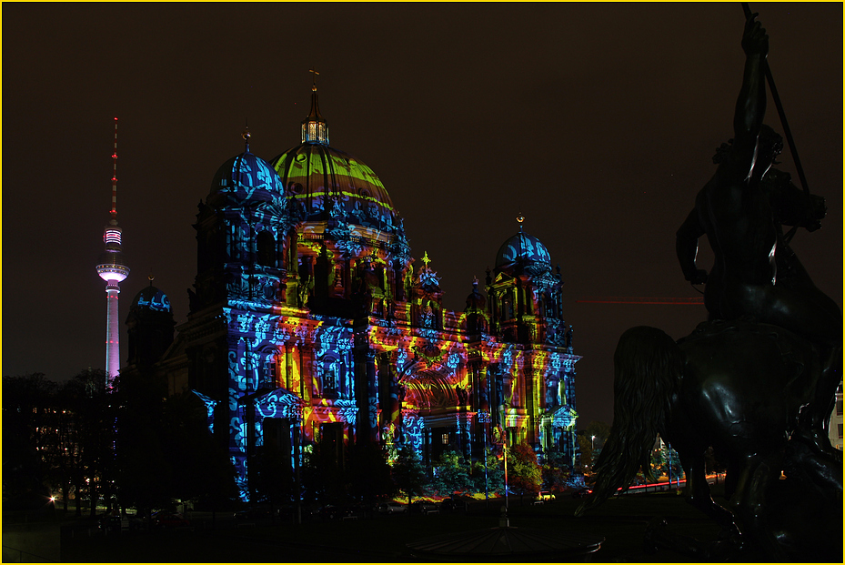 Berliner Dom aus anderer Perspektive.