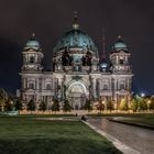 Berliner Dom bei Nacht