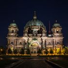 Berliner Dom bei Nacht