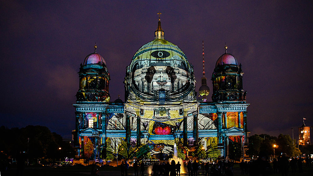 Berliner Dom beim Festival of Lights