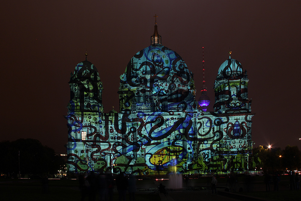 Berliner Dom beim Festival of Lights