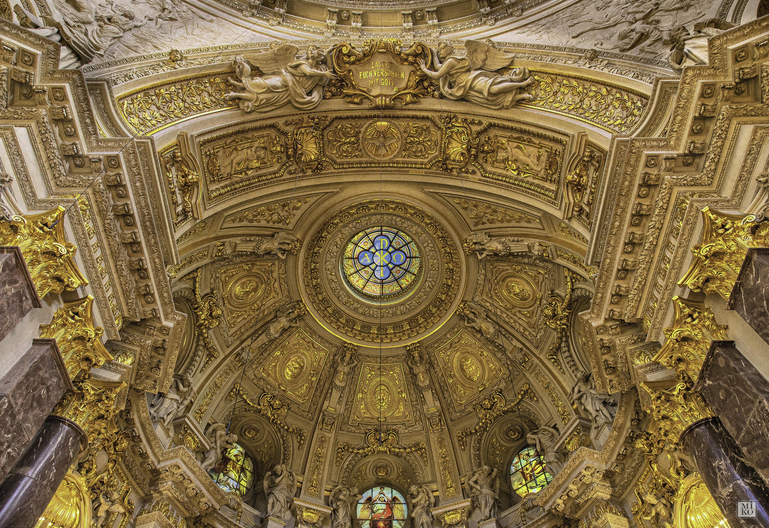 Berliner Dom - Deckenansicht