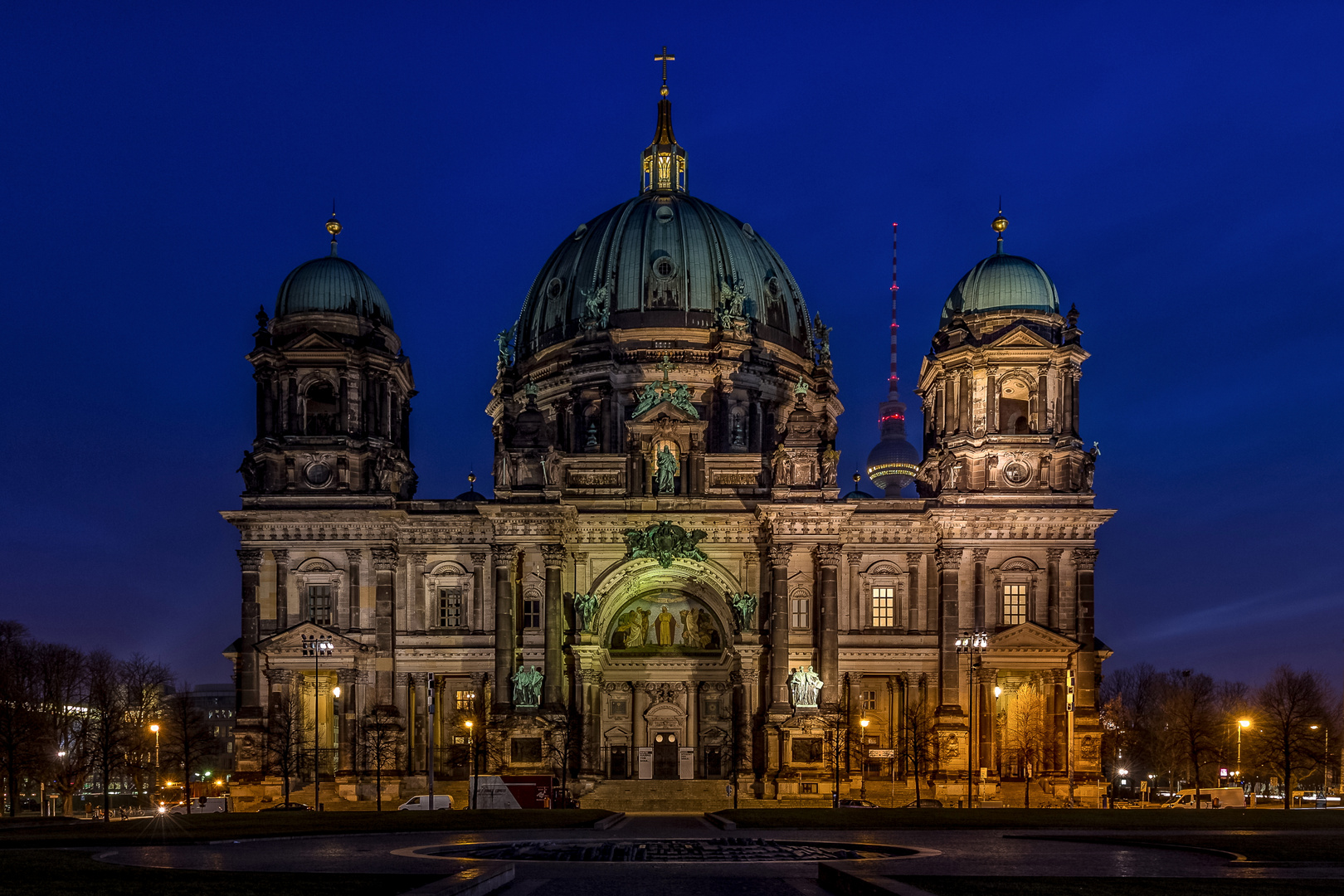 Berliner Dom ll ....