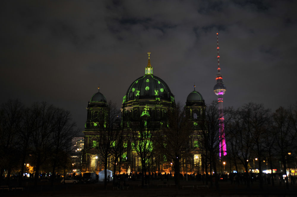 Berliner Dom mit Fernsehturm