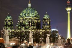 Berliner Dom während des Festivals of Lights 2010_I