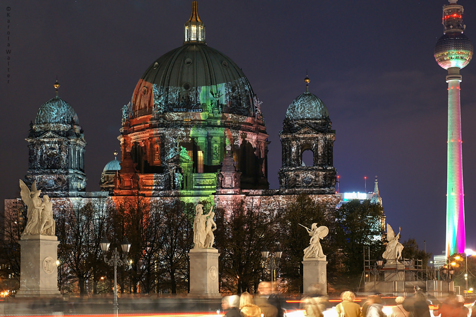 Berliner Dom während des Festivals of Lights 2010_II