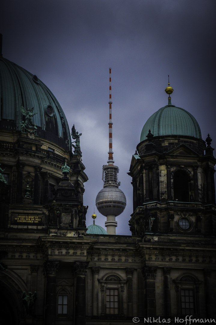 "Berliner Fernsehdom"