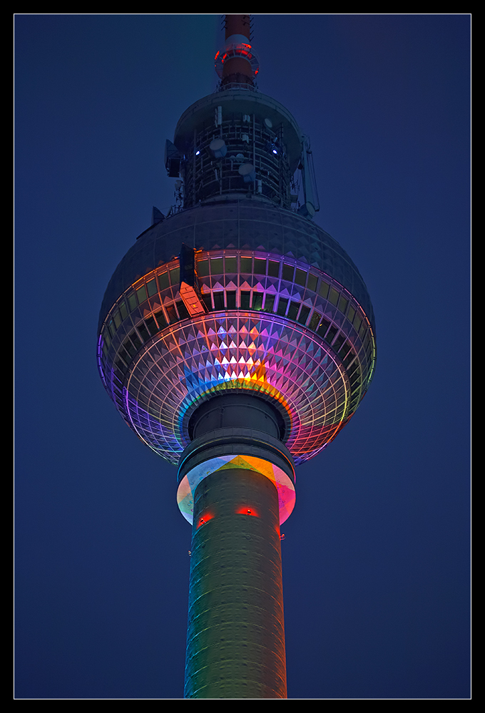 Berliner Fernsehturm /V.