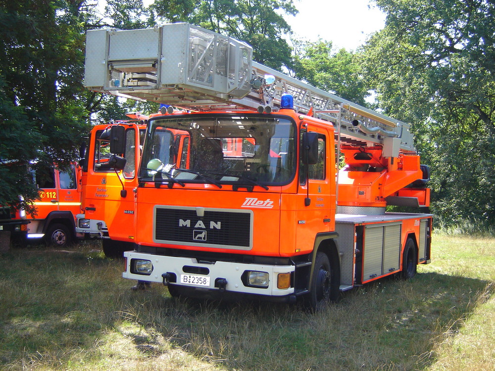 Berliner Feuerwehr: DLK 5400