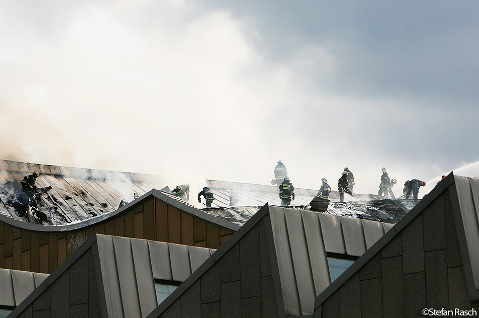 BERLINER FEUERWEHR - Großbrand Philharmonie