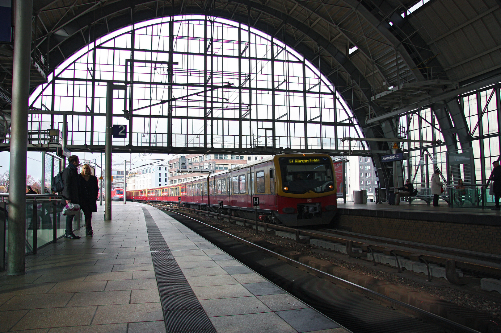 Berliner Hallen (II): Alexanderplatz