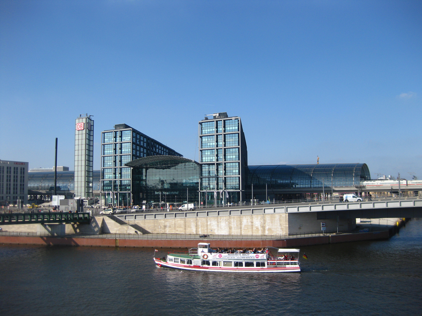 Berliner Hauptbahnhof