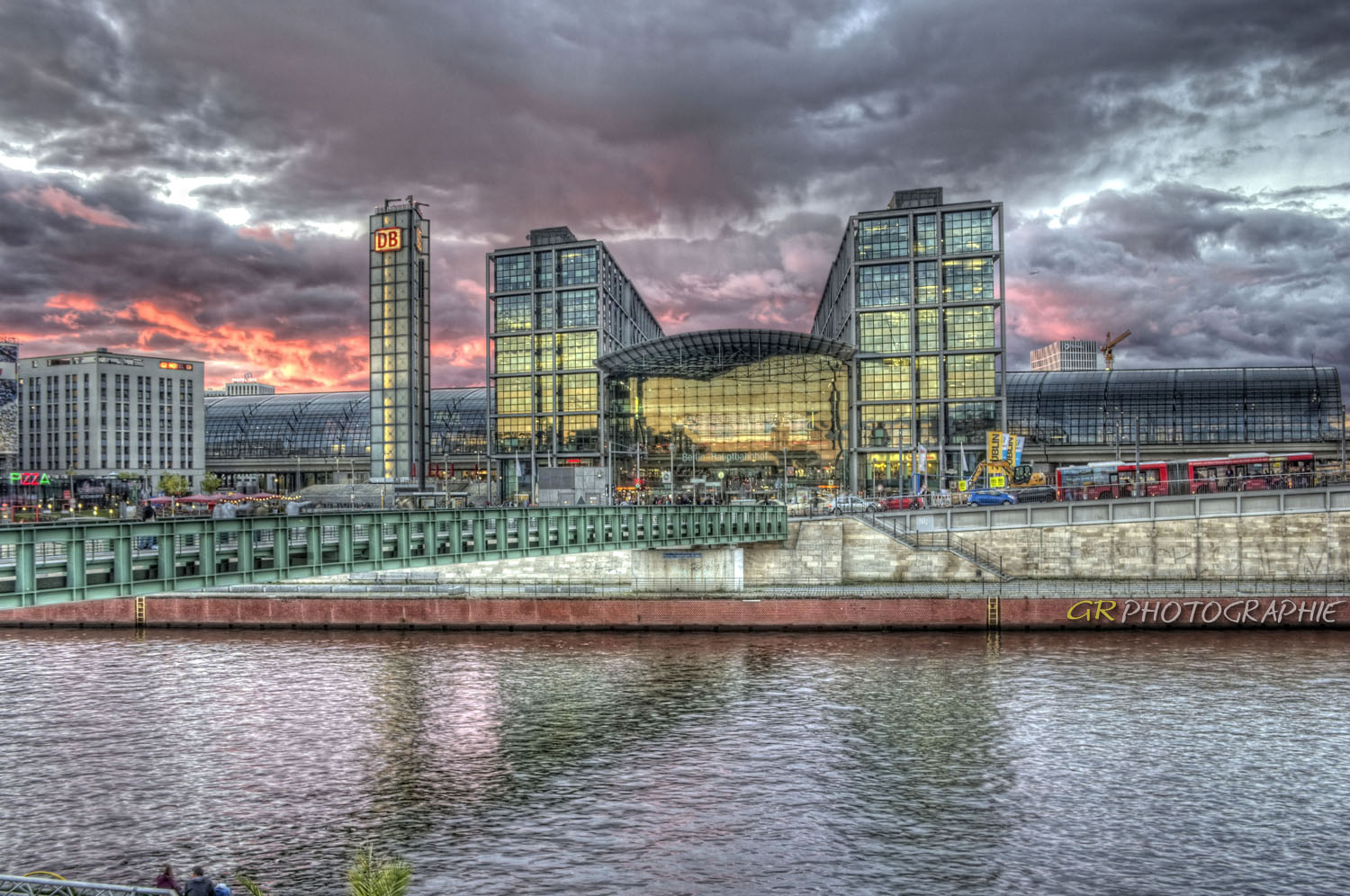 Berliner Hauptbahnhof