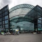 Berliner Hauptbahnhof Weitwinkelkunstwerk