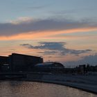 Berliner HBF Im Sonnenuntergang