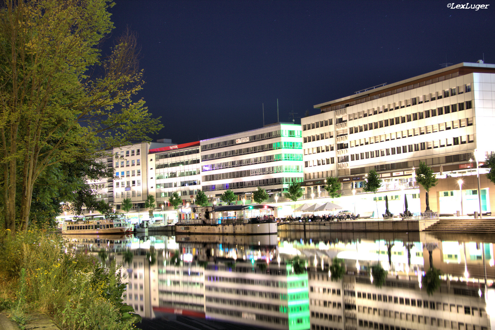 Berliner Promenade in Saarbrücken bei Nacht