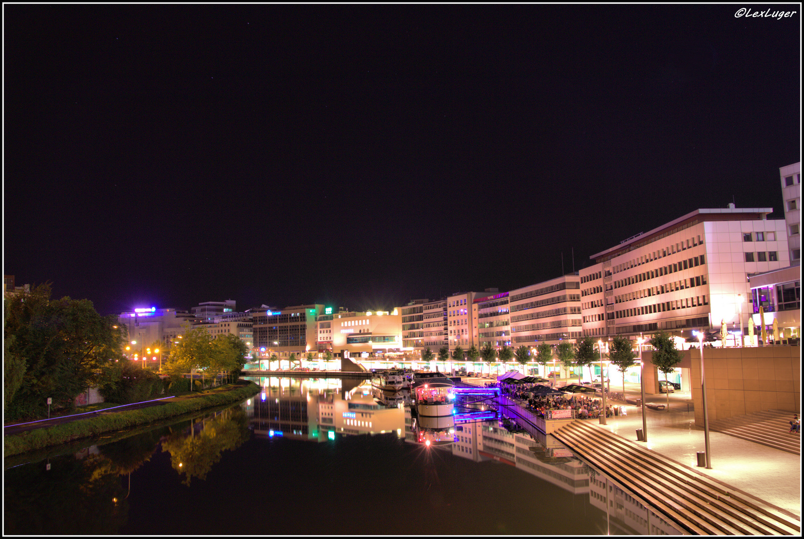 Berliner Promenade in Saarbrücken bei Nacht