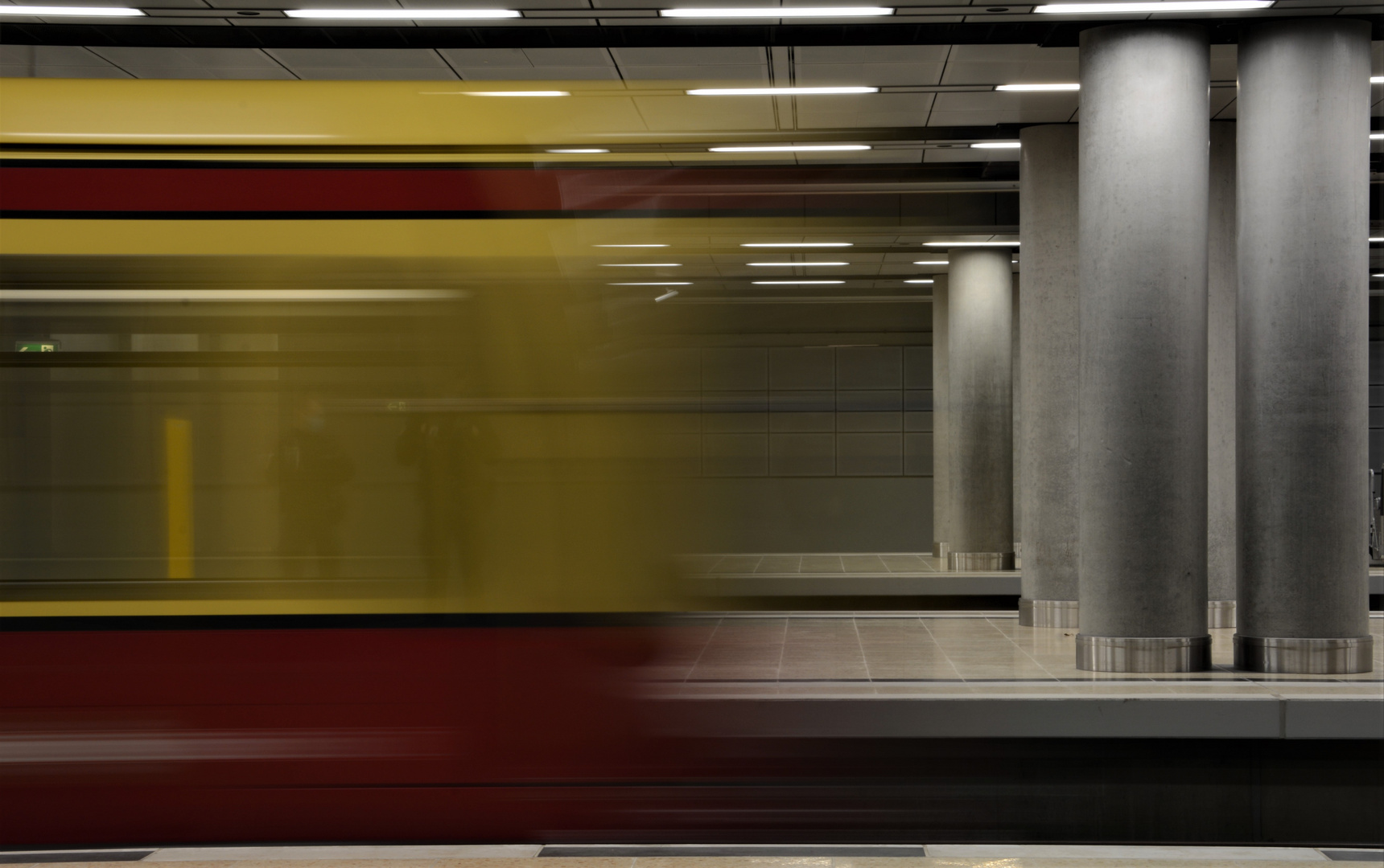 Berliner S-Bahn Station Flughafen BER Terminal 1-2 (II)