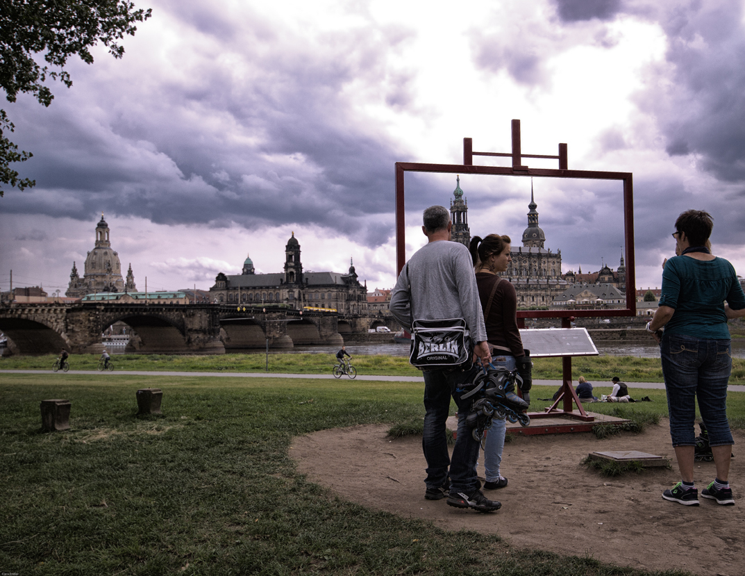 Berliner staunen in Dresden