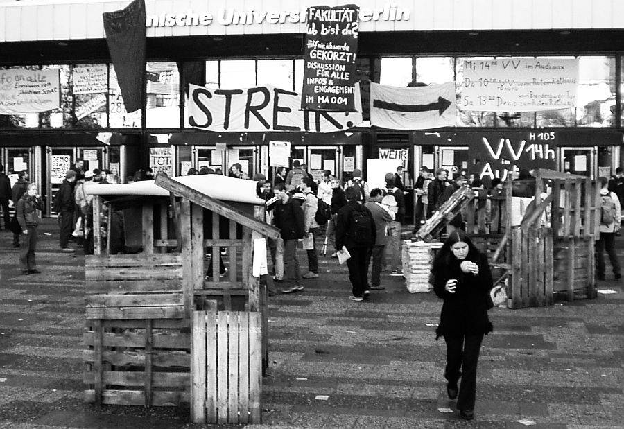 Berliner Uni-Streik: Besetztes TU-Hauptgebäude