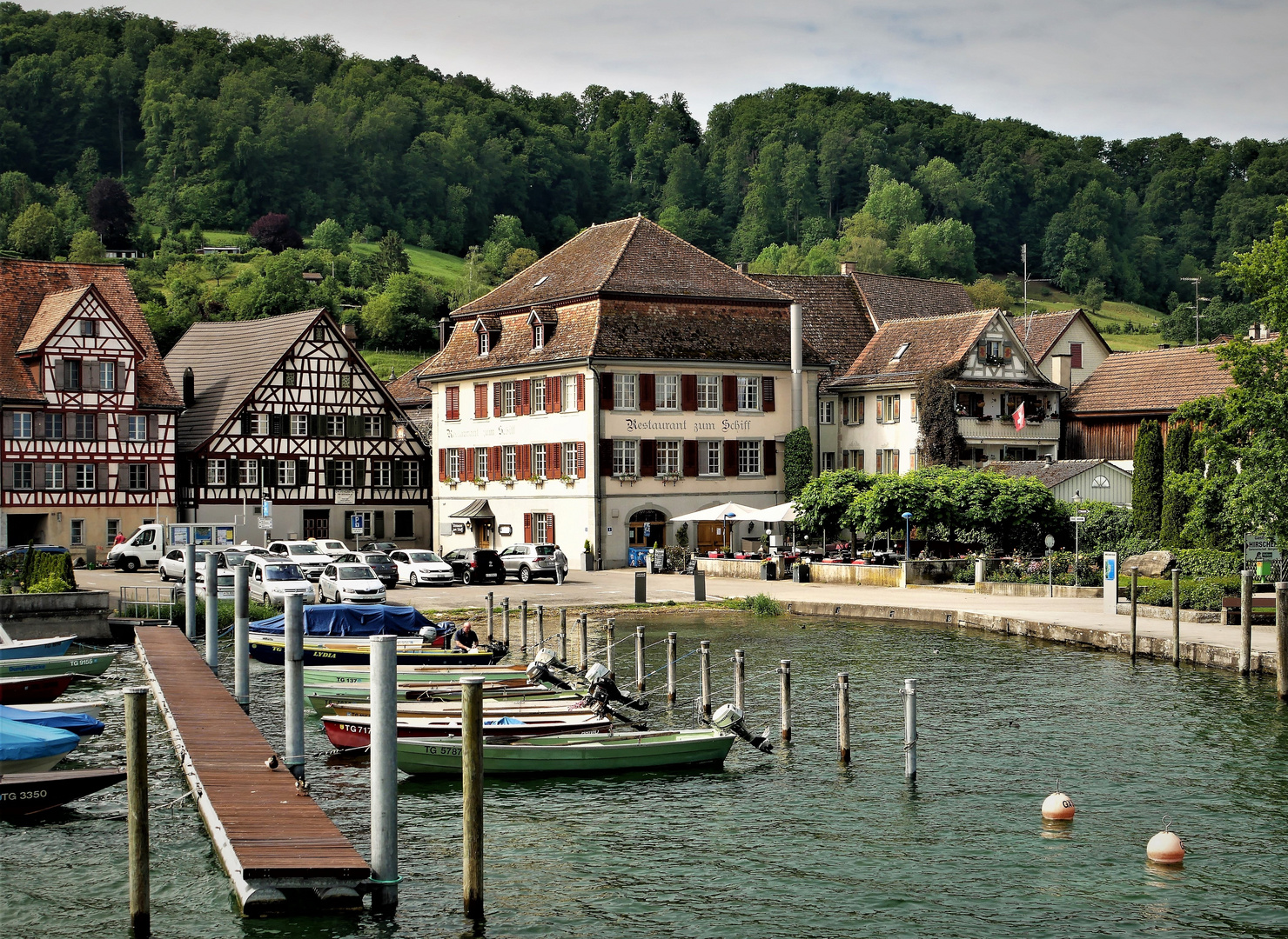 Berlingen mit Restaurant "Zum Schiff" 