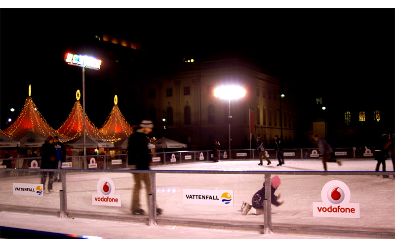 Berlin_IceSkating at Night