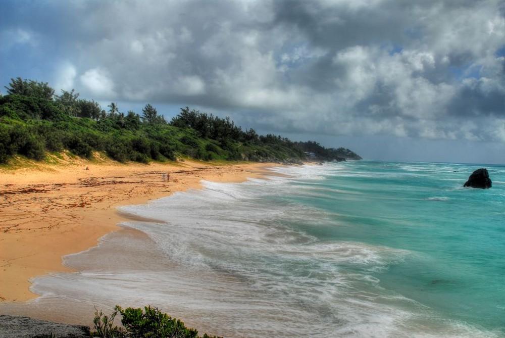 Bermuda Beach Impression