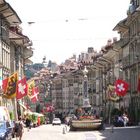 Bern mit Brunnen und Lauben