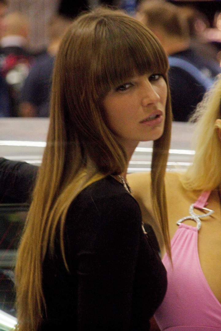 Bernadette Kaspar 2a Foto & Bild | erwachsene menschen, motor show