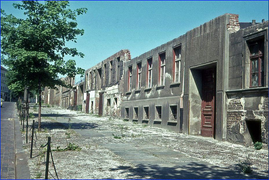 Bernauer Straße im Jahre 1963
