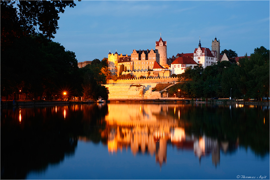 Bernburg bei Nacht (Original-JPG aus der 40D)