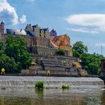 BERNBURG. SCHLOSS HOCH ÜBER DER SAALE