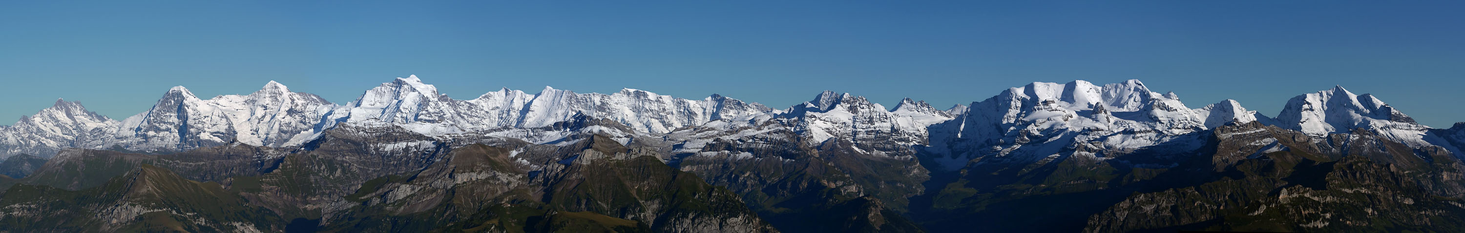 Berner Alpen vom Niesen aus