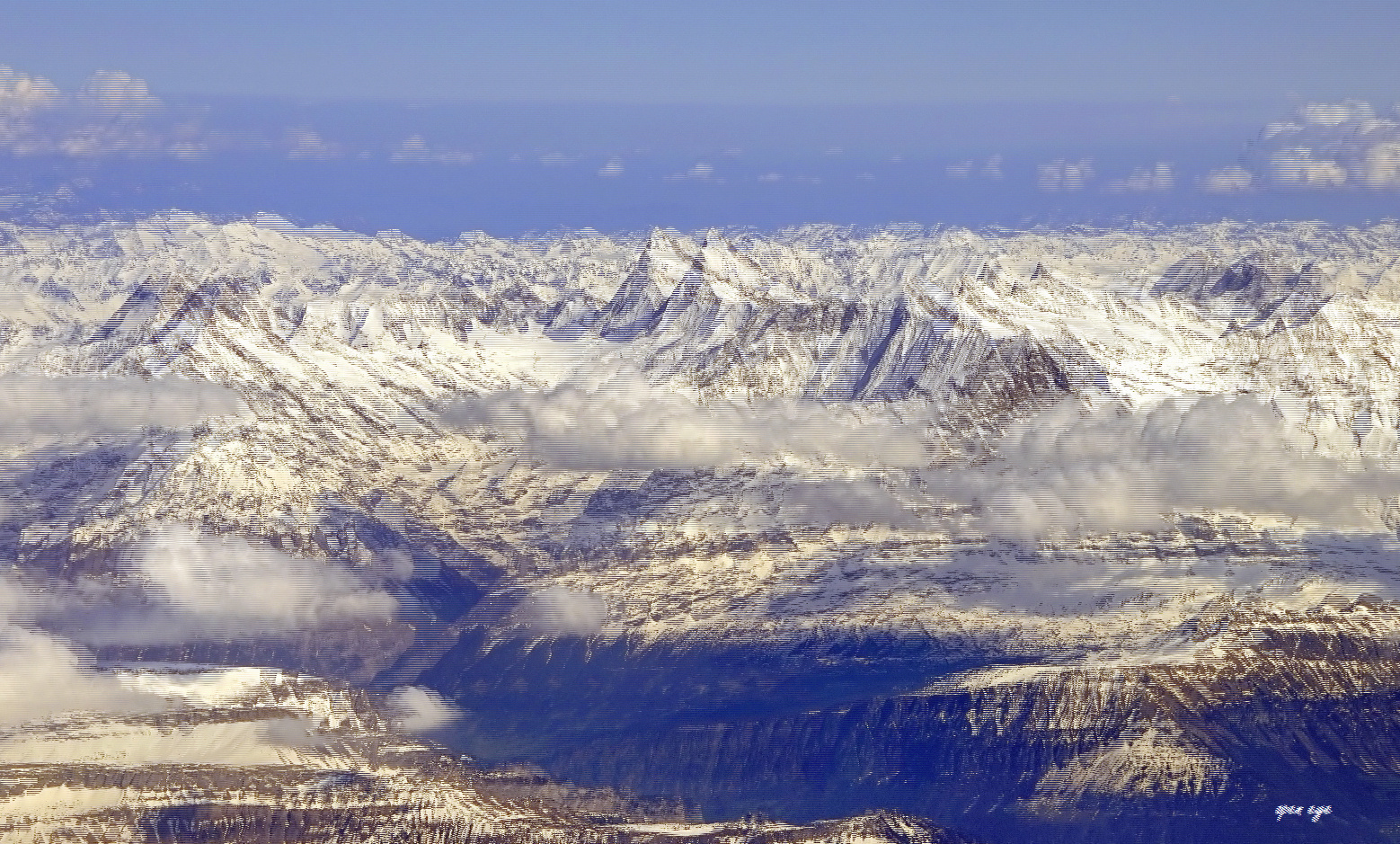 Berner Oberland Schweiz -  3D Intertlaced Bild an einem Polfilter Monitor oder 3D TV anschauen.