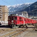 Bernina Express im Bahnhof Tirano