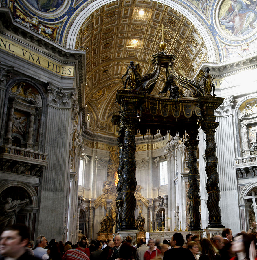 Bernini ses colonnes... hôtel de SaintPierre de Rome Image & Photo