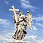 Berninis Statue Engel mit Kreuz